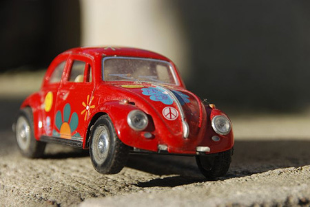 Red flower power car toy by HugoDeschamps
